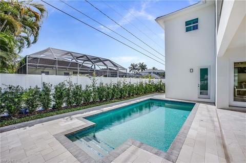 596 111th Ave N, Naples, FL 34108 photo 30