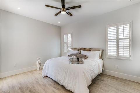 596 111th Ave N, Naples, FL 34108 photo 7