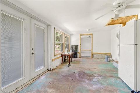 655 Sanctuary Rd, Naples, FL 34120 photo 20