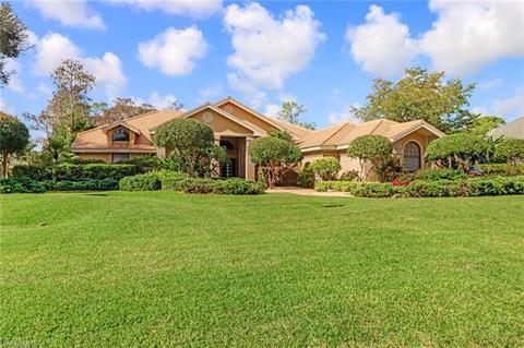 12887 Pond Apple Dr E, Naples, FL 34119 photo 2
