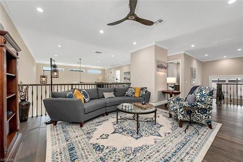 401 Mallory Ct, Naples, FL 34110 photo 15