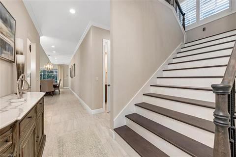 401 Mallory Ct, Naples, FL 34110 photo 13