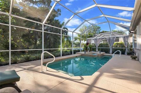 401 Mallory Ct, Naples, FL 34110 photo 25