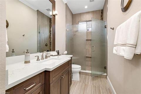 401 Mallory Ct, Naples, FL 34110 photo 17