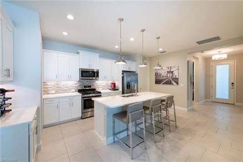 2139 Marquesa Cir, Naples, FL 34112 photo 6