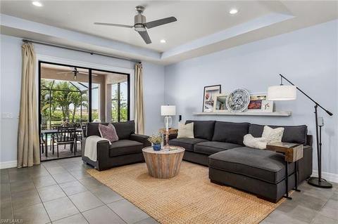 3573 E Hampton Cir, Alva, FL 33920 photo 8