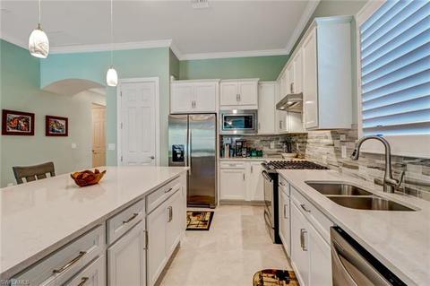 9395 Greyhawk Trl, Naples, FL 34120 photo 10