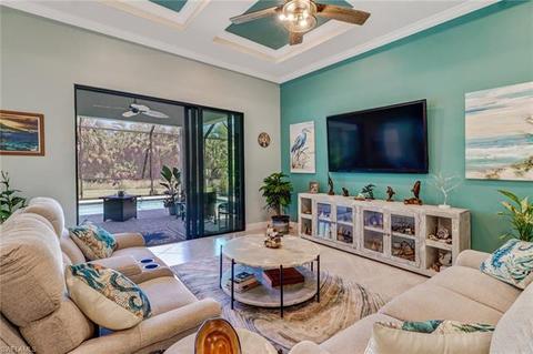 9395 Greyhawk Trl, Naples, FL 34120 photo 15