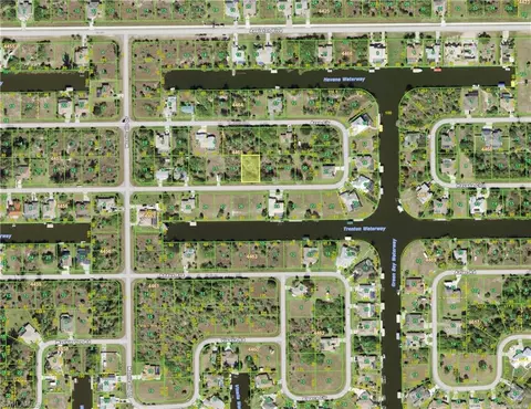 15531 Aron Cir, Port Charlotte, FL 33981