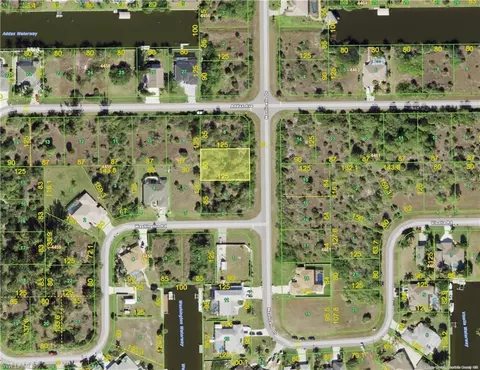 10433 Monticello Dr, Port Charlotte, FL 33981