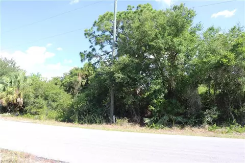 4244 E 24th St, Alva, FL 33920 photo 6