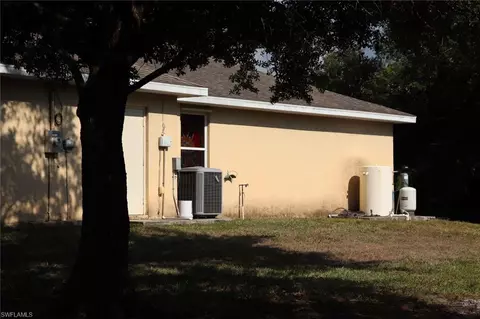 4244 E 24th St, Alva, FL 33920 photo 9