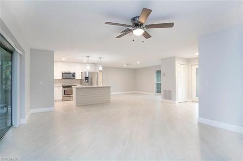 404 Marathon Ct, Naples, FL 34112 photo 9