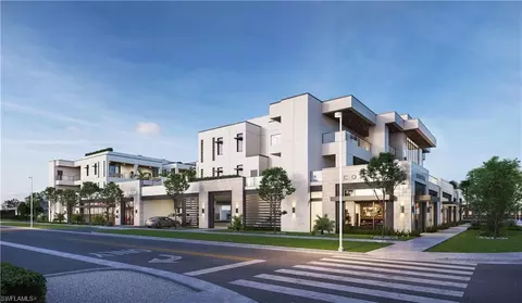82 9th St S #201, Naples, FL 34102 photo 2