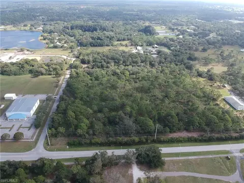 Crestwood Rd, Englewood, FL 34223