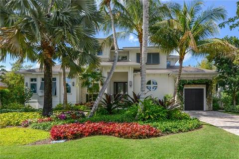 1600 3rd St S, Naples, FL 34102 photo 1