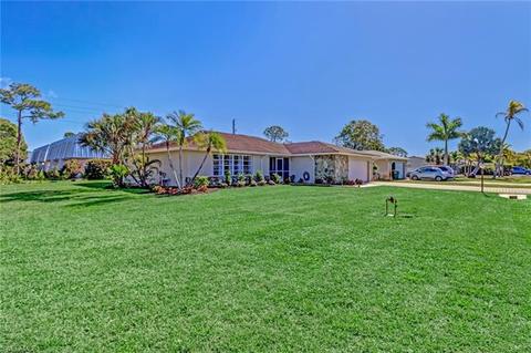 4901 Devon Cir, Naples, FL 34112 photo 3