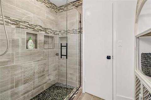 4901 Devon Cir, Naples, FL 34112 photo 19
