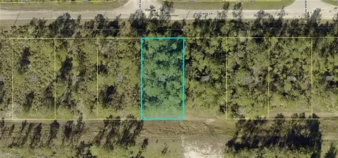 465 Woodman Dr, Lehigh Acres, FL 33972
