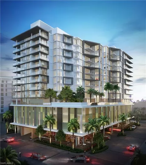 1925 Metropolitan Blvd #701, Naples, FL 34104