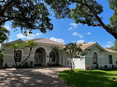 6680 Mangrove Way, Naples, FL 34109