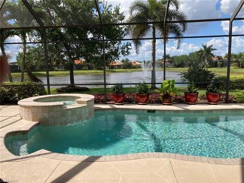 12526 Grandezza Cir, Estero, FL 33928 photo 4