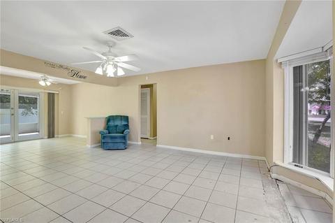 4656 Capri Dr, Naples, FL 34103 photo 8
