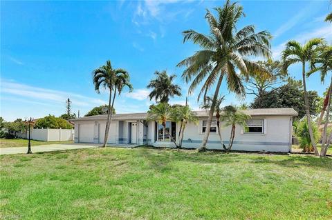 4656 Capri Dr, Naples, FL 34103 photo 17