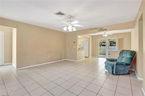 4656 Capri Dr, Naples, FL 34103 photo 2