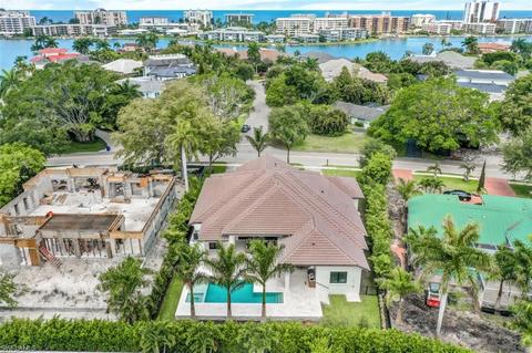 3200 Crayton Rd, Naples, FL 34103 photo 3