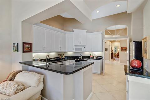 15275 Devon Green Ln, Naples, FL 34110 photo 13