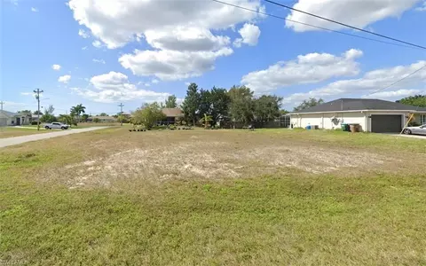 3808 SW 19th Ave, Cape Coral, FL 33914