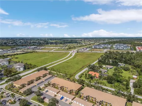 1149 Winding Pines Cir #107, Cape Coral, FL 33909
