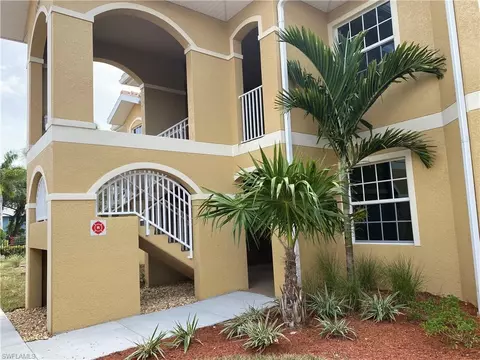 1149 Winding Pines Cir #202, Cape Coral, FL 33909