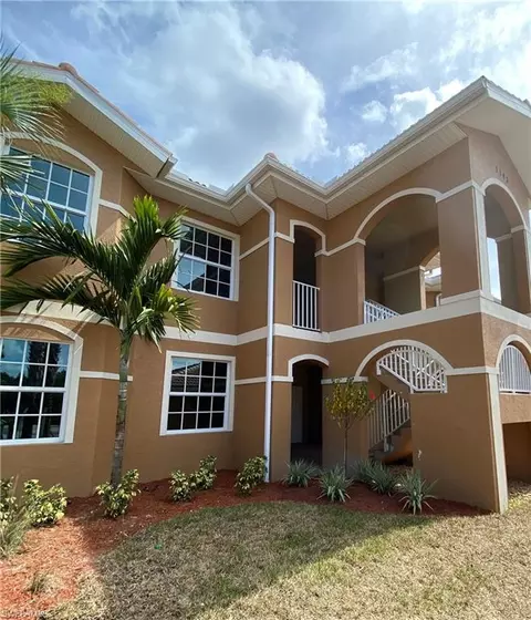 1143 Winding Pines Cir #201, Cape Coral, FL 33909