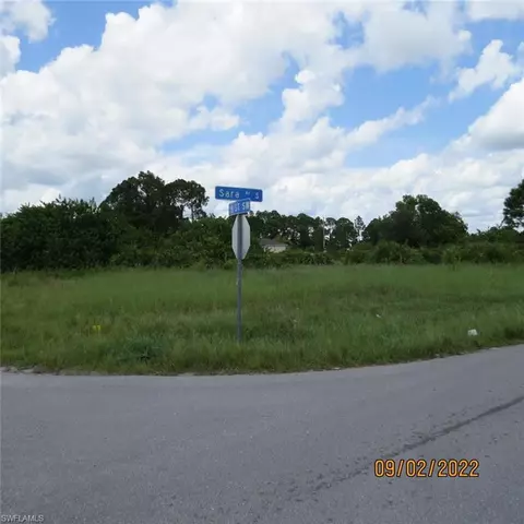 Corner Lot, Lehigh Acres, FL 33976