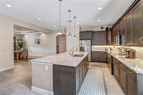1506 Serrano Cir, Naples, FL 34105 photo 7