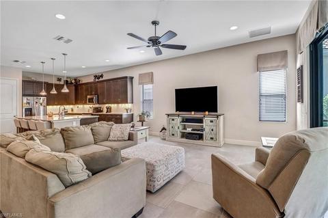 1506 Serrano Cir, Naples, FL 34105 photo 8