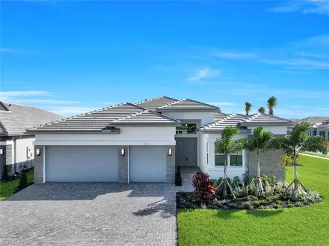 12104 Eucalyptus Way, Naples, FL 34120