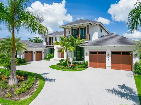 349 Colony Dr, Naples, FL 34108