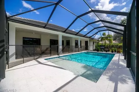 79 Willowick Dr, Naples, FL 34110 photo 3