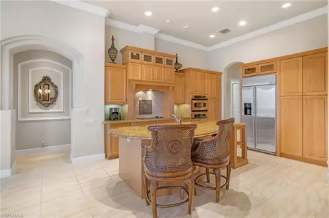 7511 Hogan Ct, Naples, FL 34113 photo 9
