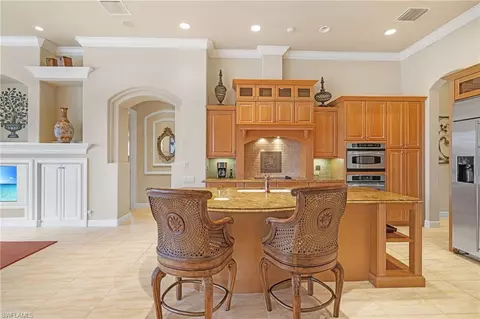 7511 Hogan Ct, Naples, FL 34113 photo 10