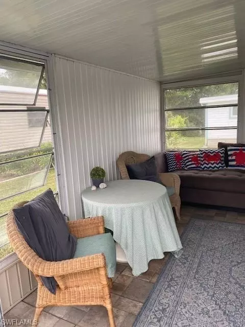 137 Rookery Rd, Naples, FL 34114