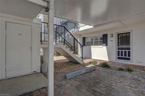 252 Banyan Blvd #252, Naples, FL 34102 photo 5