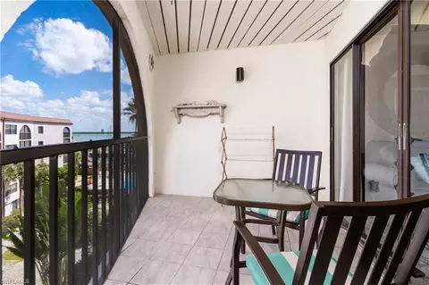 1011 Anglers Cv #H-503, Marco Island, FL 34145