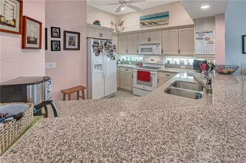 14576 Juniper Point Ln, Naples, FL 34110 photo 9