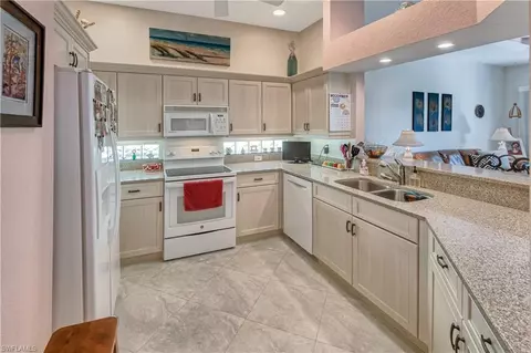 14576 Juniper Point Ln, Naples, FL 34110 photo 10