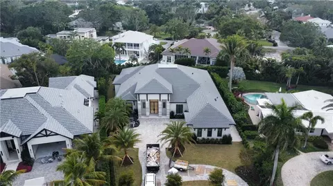 View/Area - 560 Rudder Rd, Naples, FL 34102 photo 1 of 3