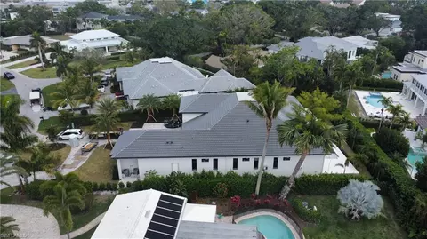 View/Area - 560 Rudder Rd, Naples, FL 34102 photo 2 of 3